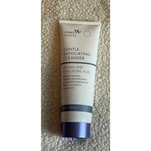 Clean Beauty Gentle Exfoliating Cleanser Retinol & Hyaluronic Acid 8 fl oz